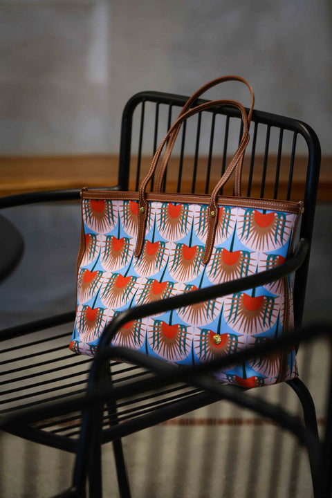 Medium Nina (Leather) - Palm Patio