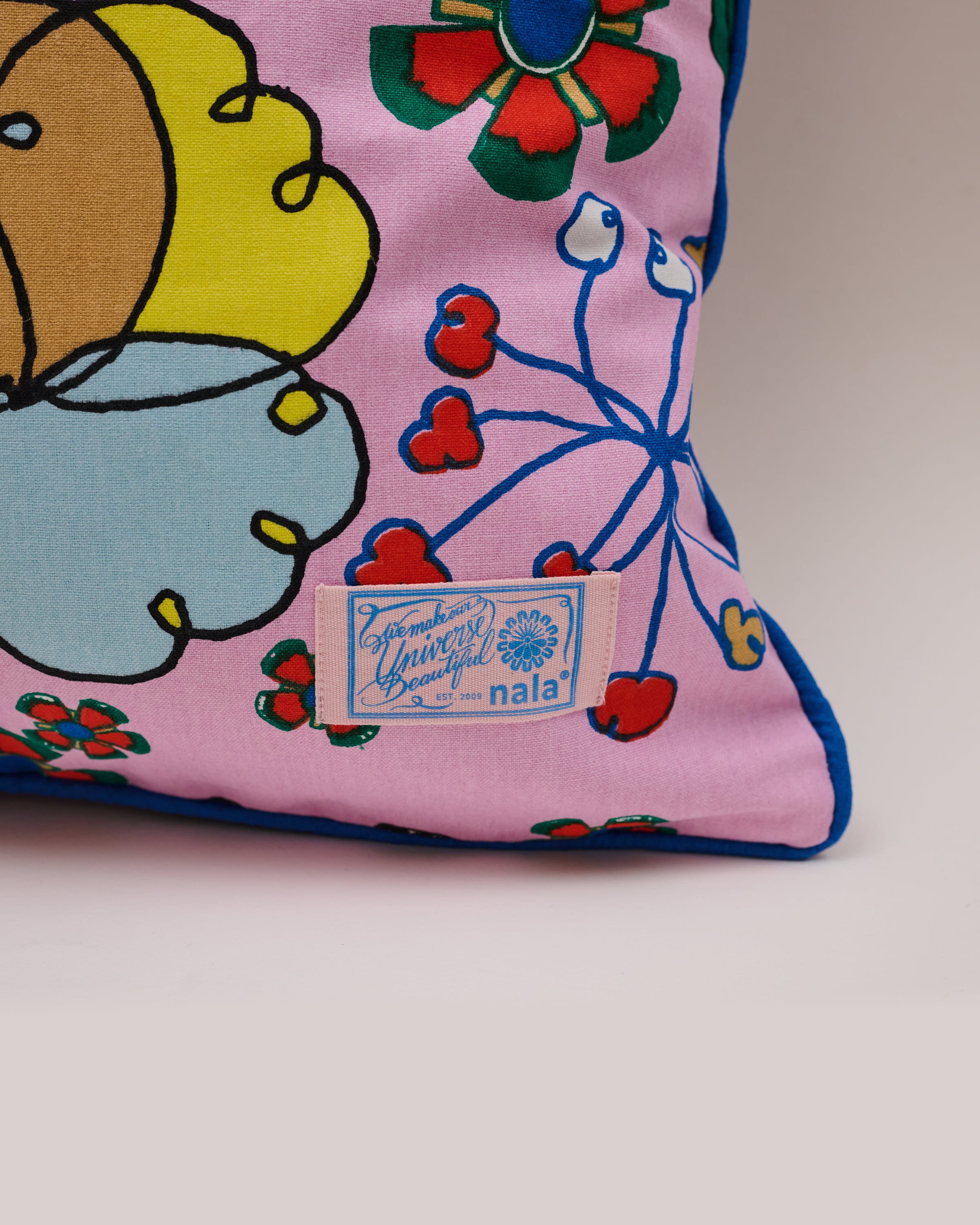 Square Cushion - Bunga Raya Pink