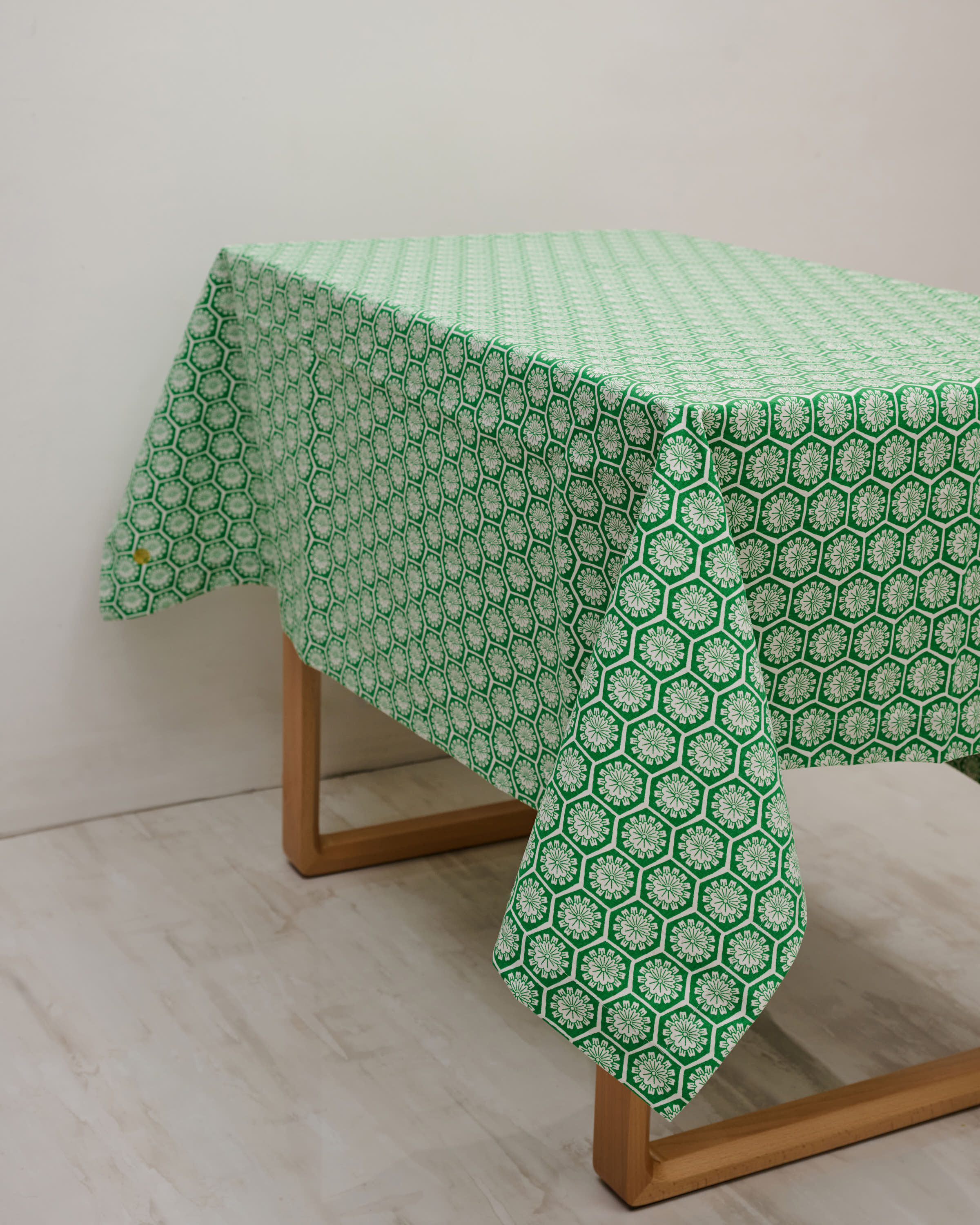 Square Table Cloth - Willow Wishes Green