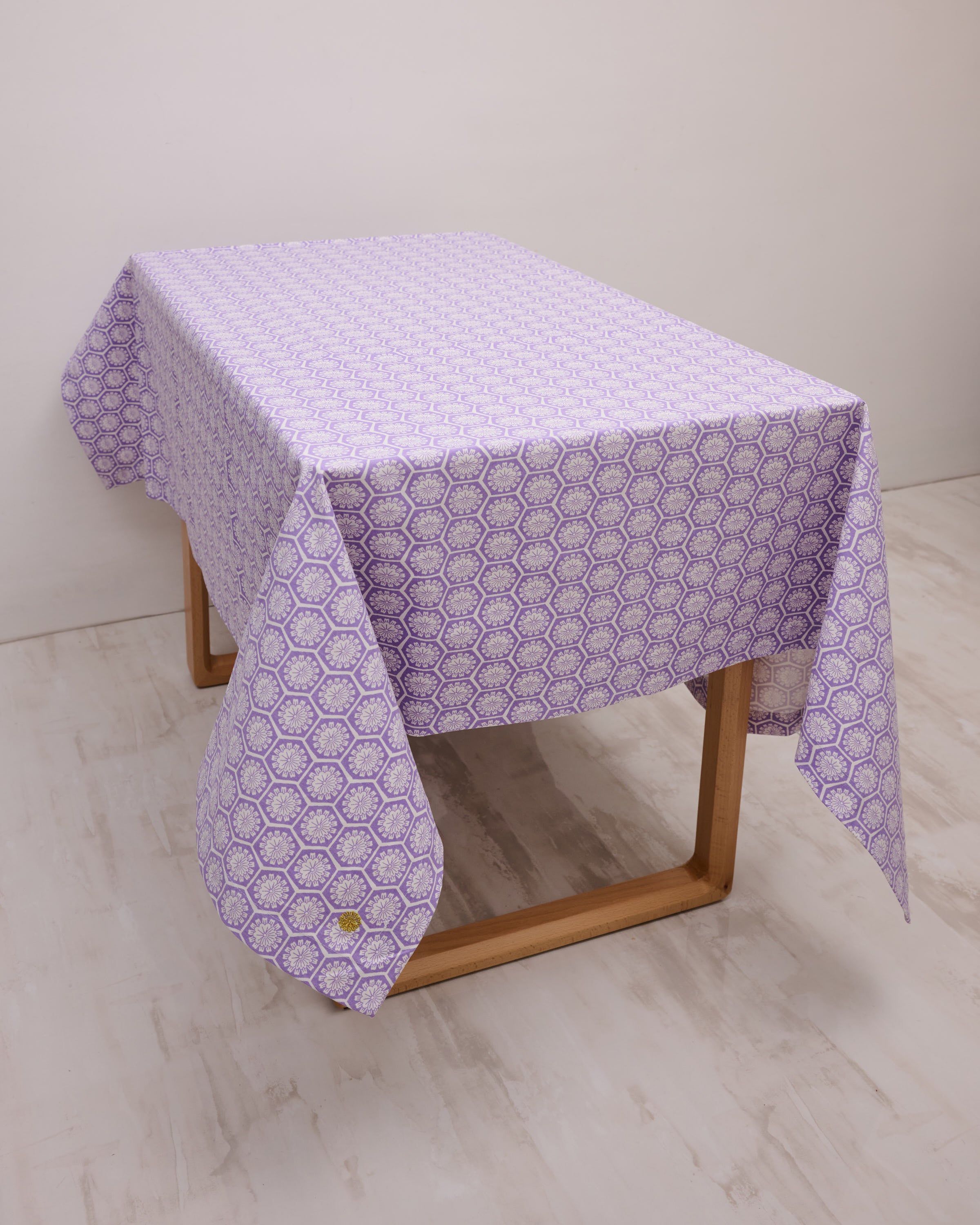 Square Table Cloth - Willow Wishes Lilac