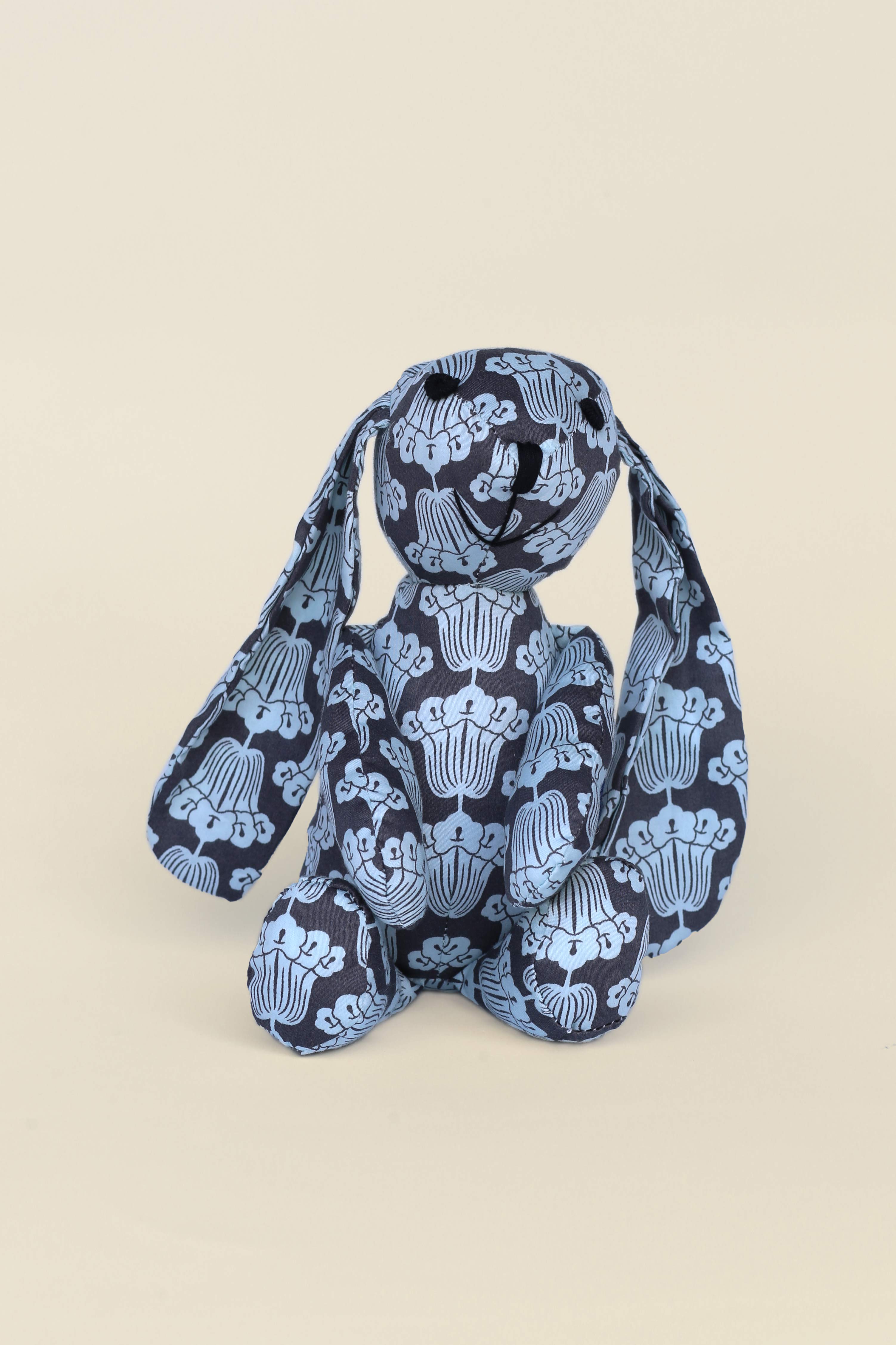 Hoppy Budhi - Jacaranda Pewter