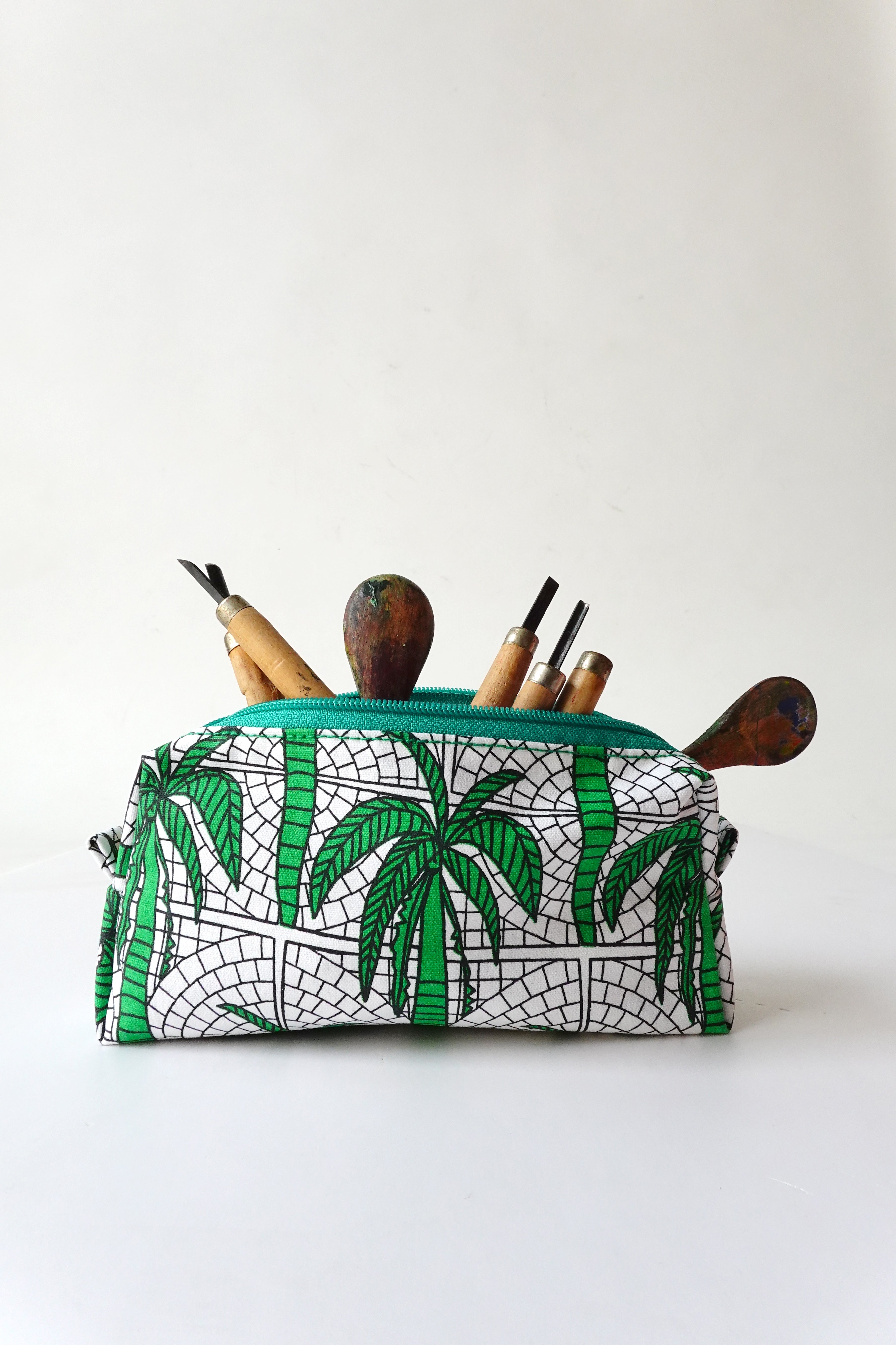 Evergreen Pouch - Palm Green