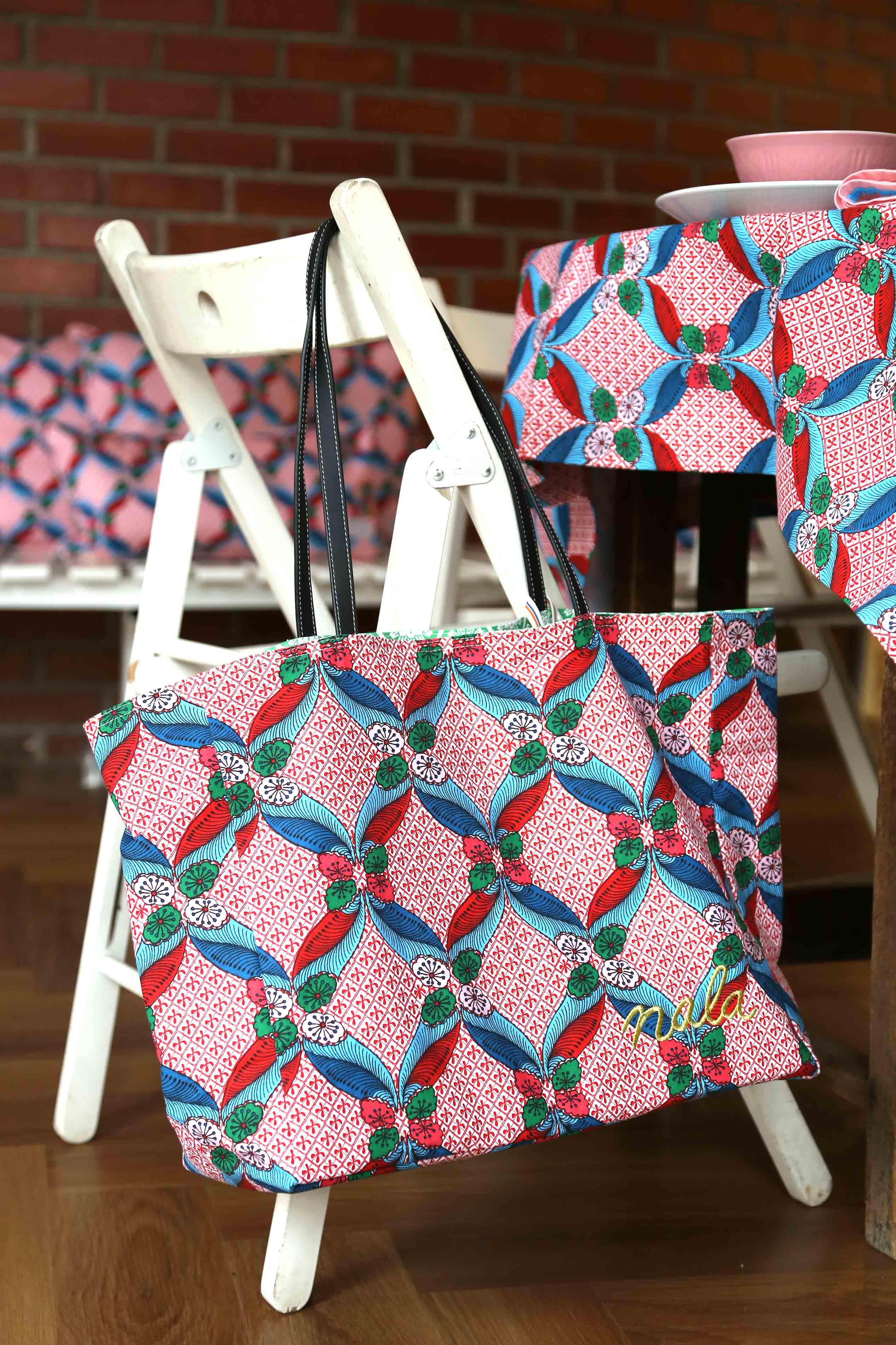 Maxi Bag - Seal The Deal Red