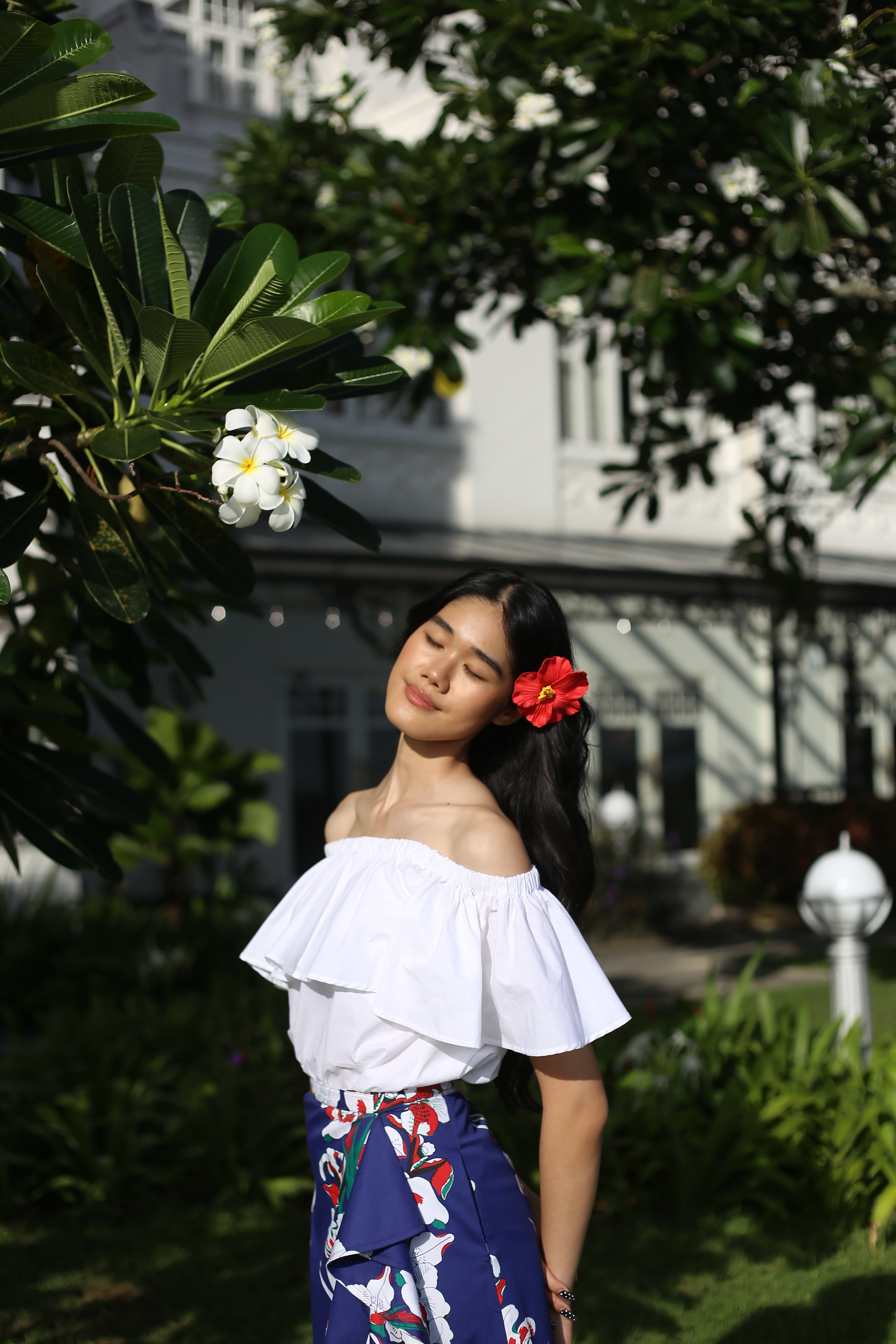 Half Moon Top - White