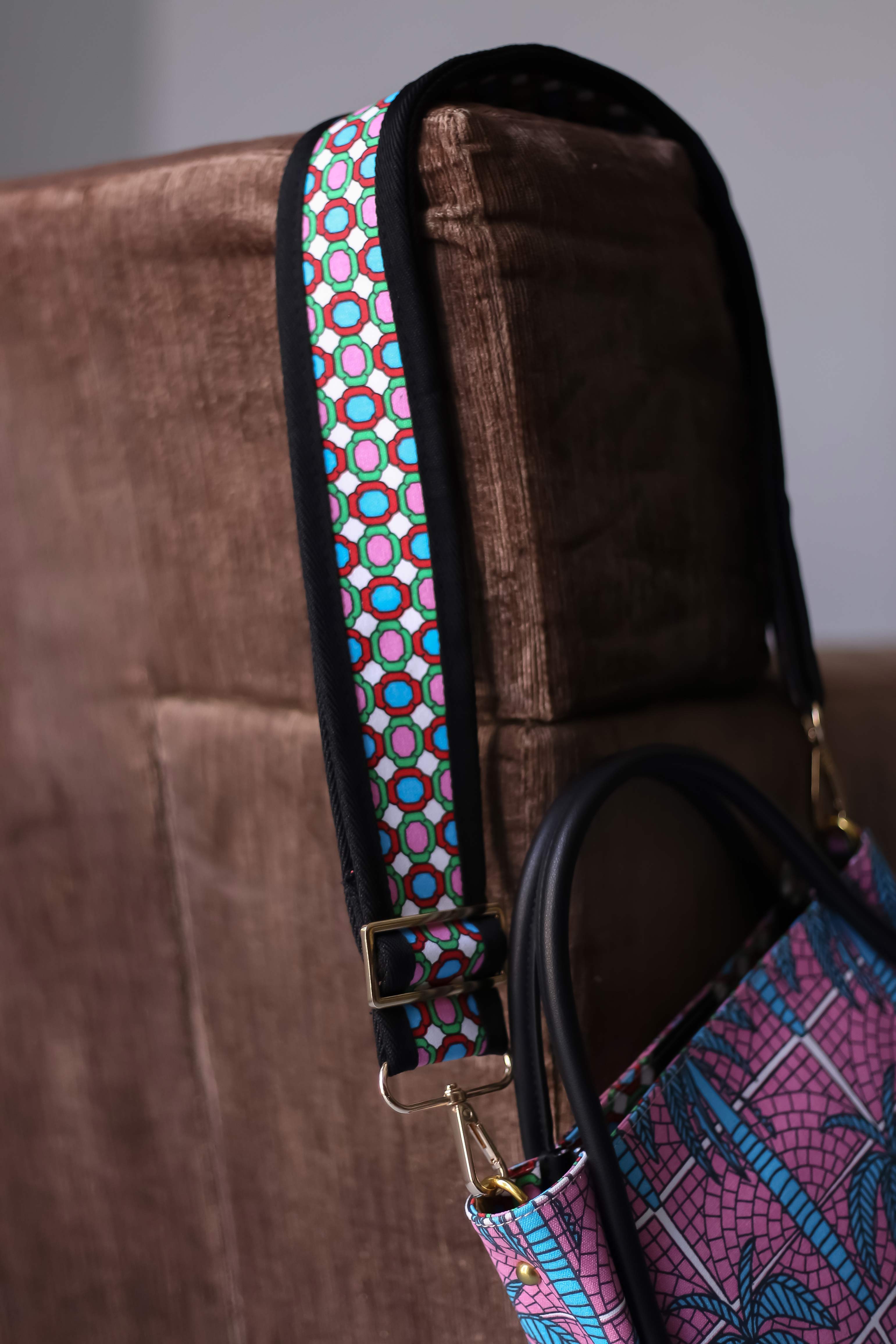 Kasturi Strap - Kuih Kosong