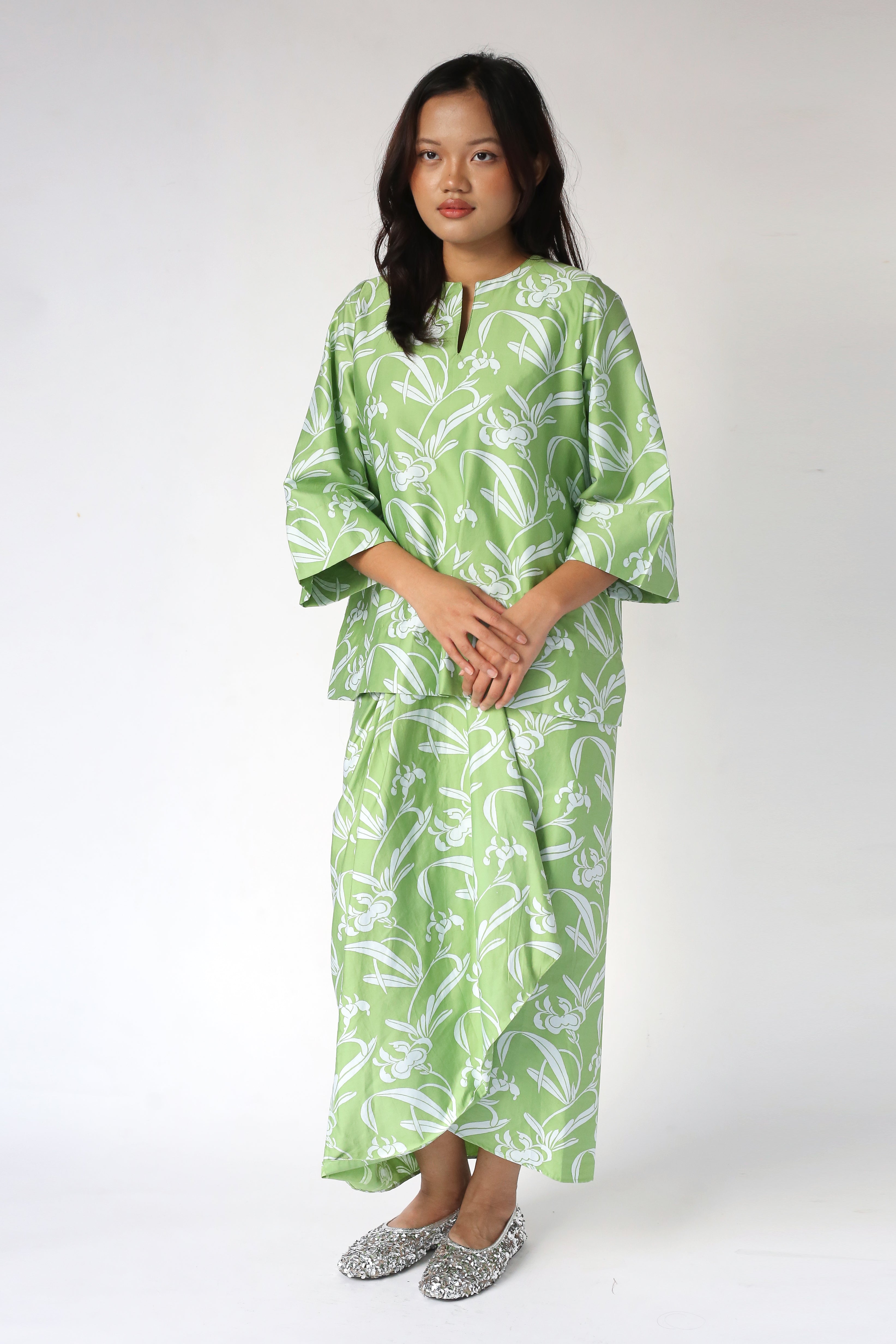 Baju Kedah Iris Green