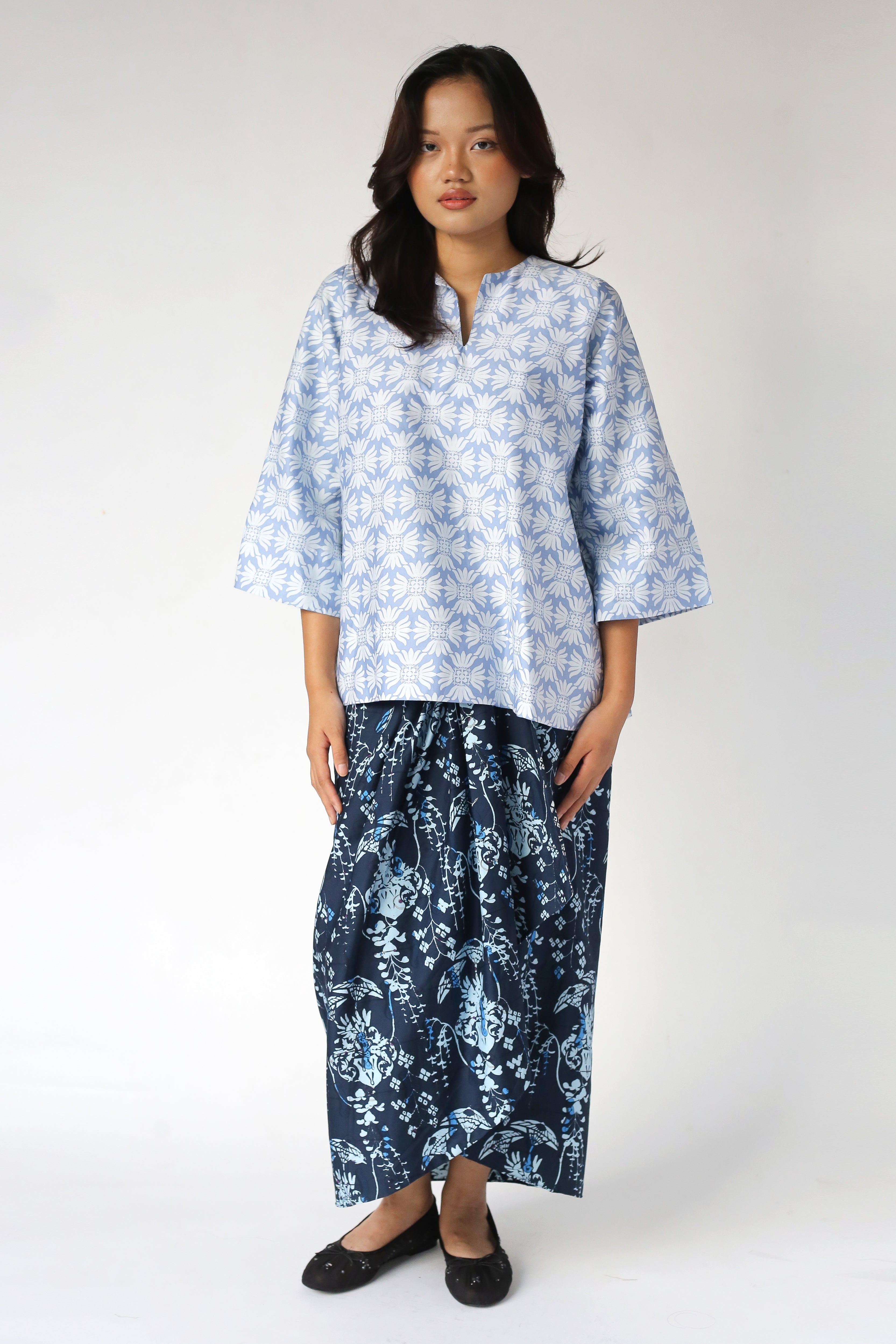 Baju Kedah Passion Flower Blue