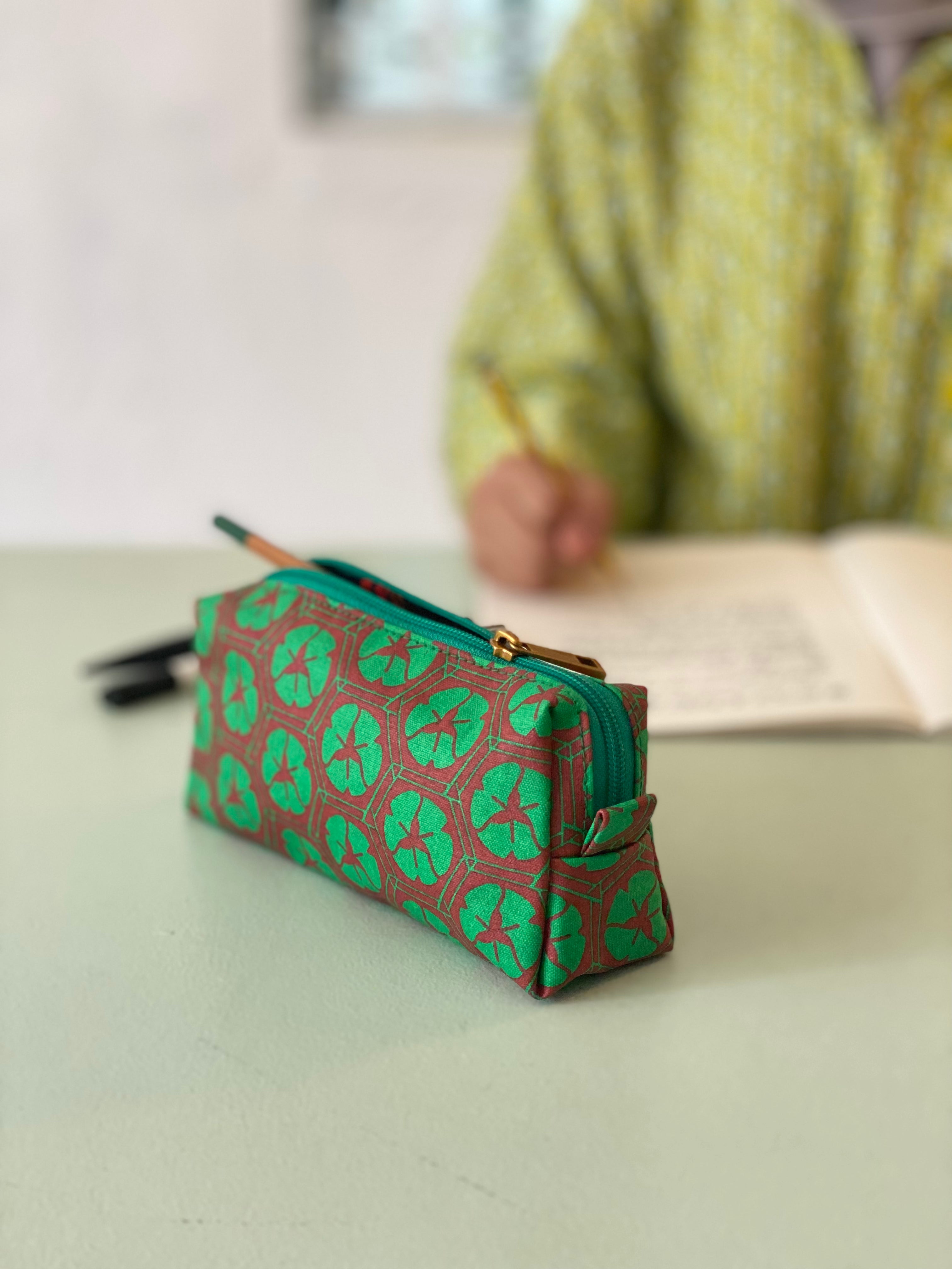 Evergreen Pouch - Ginkgo Emerald