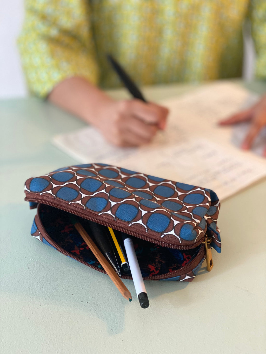 Evergreen Pouch - Buds Blue