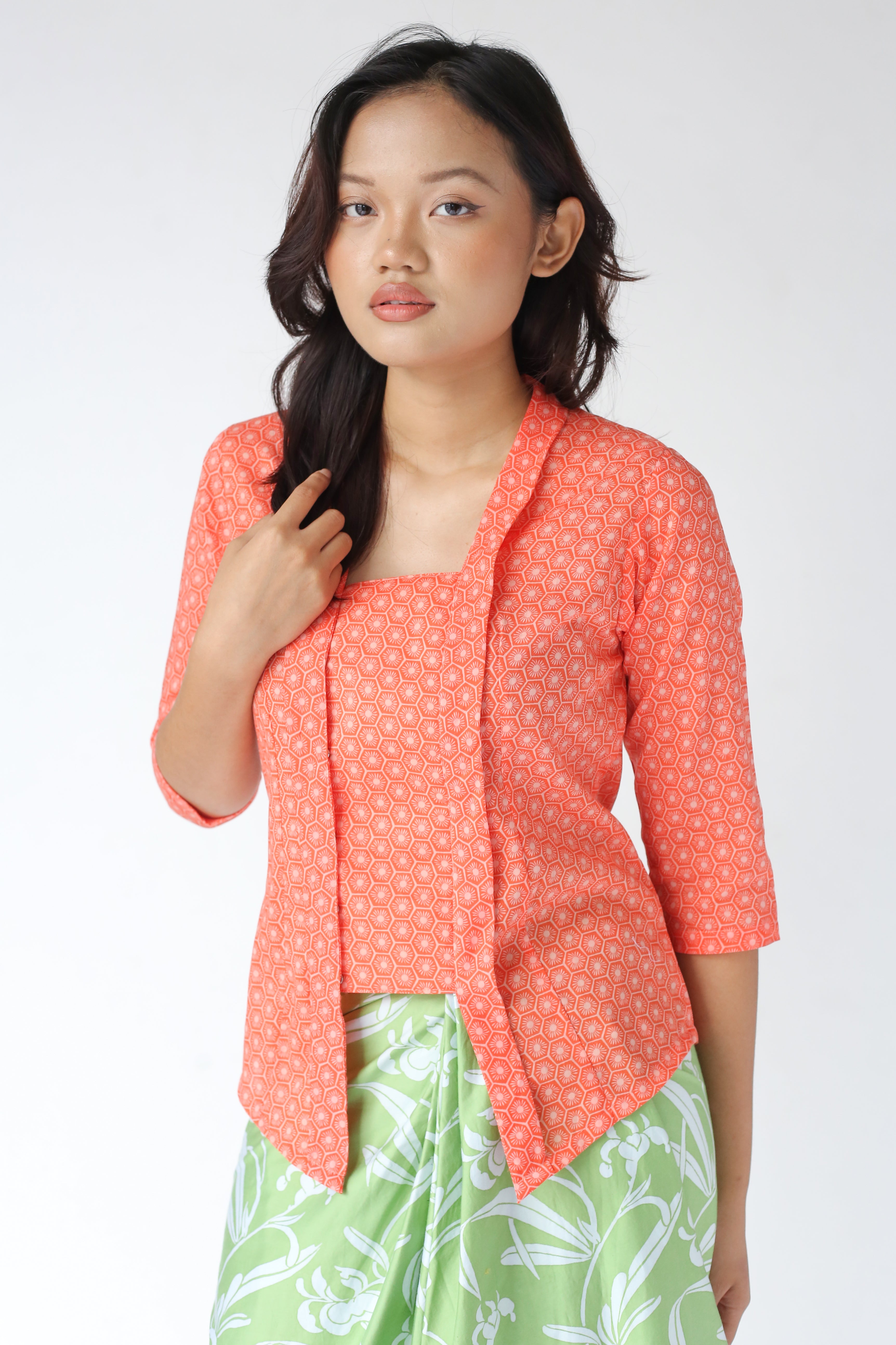 Baju Kebaya Willow Wishes Red