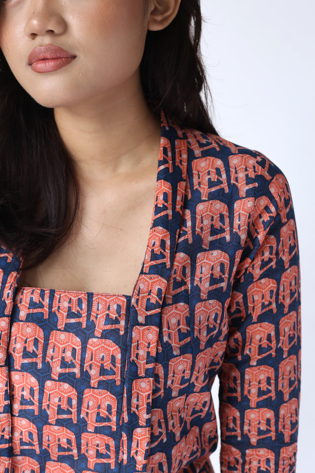 Baju Kebaya Willow Wishes Sila Duduk Red