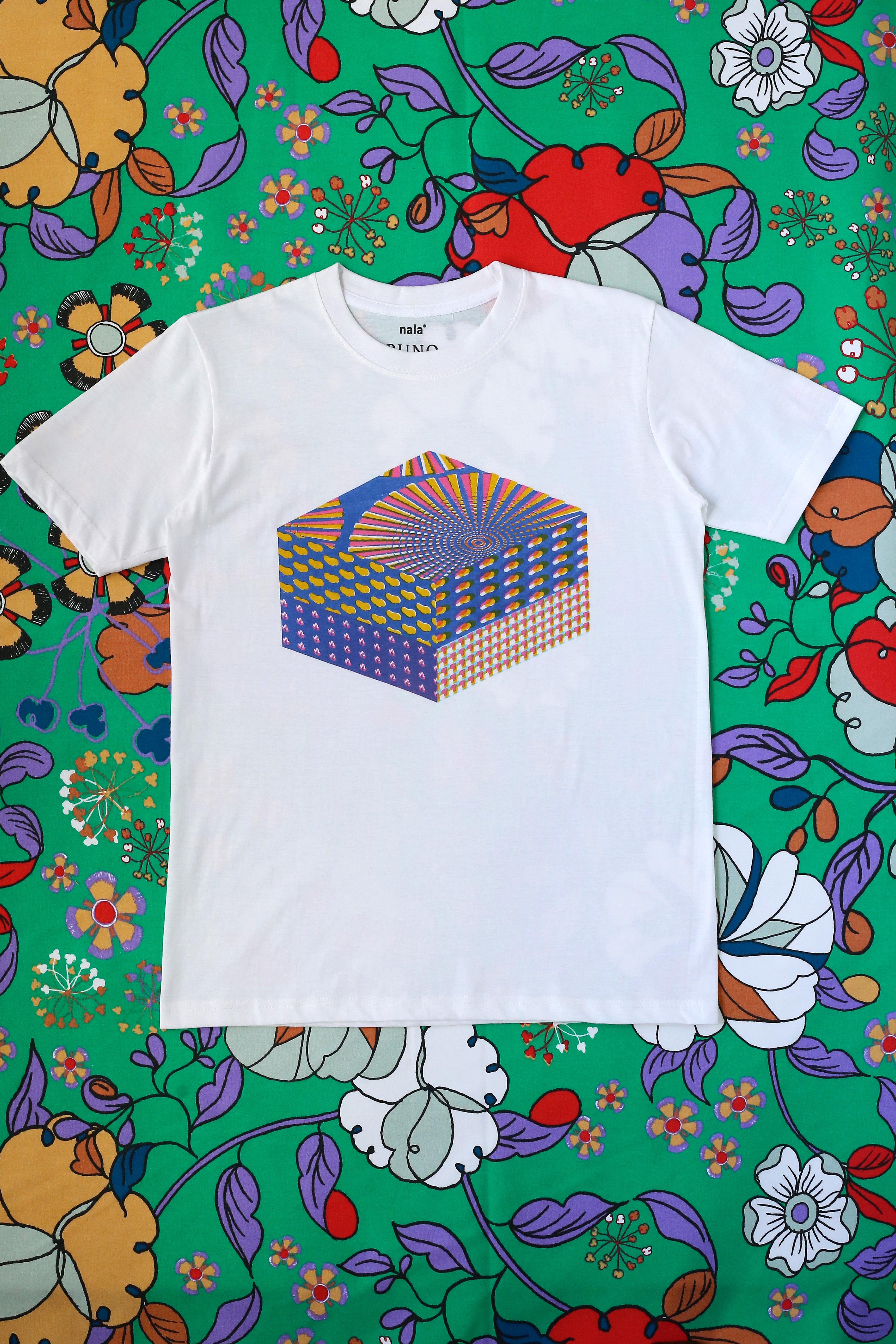 T-Shirt Kuih Firecracker Reflect