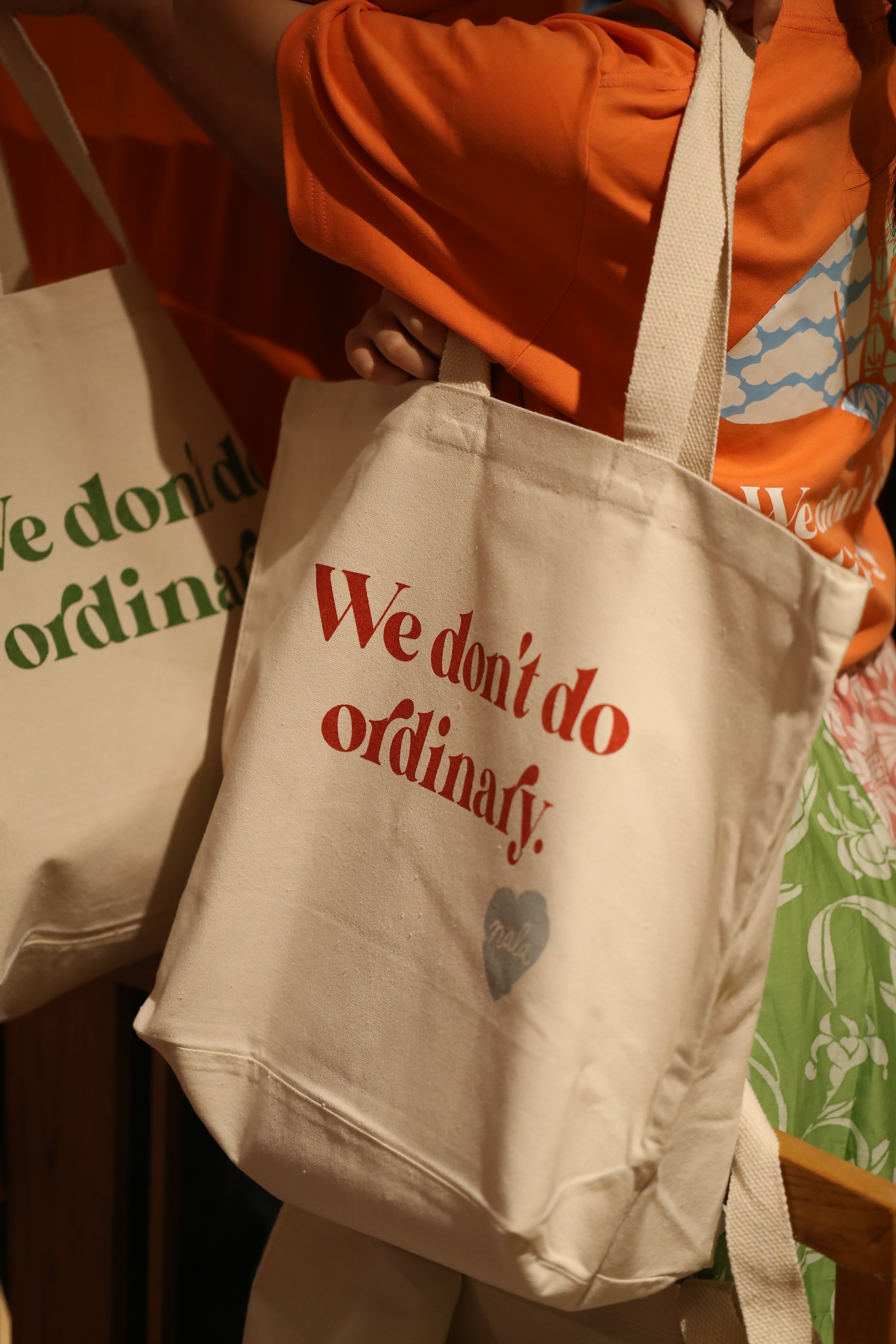 Tote Gingko Fire & Water