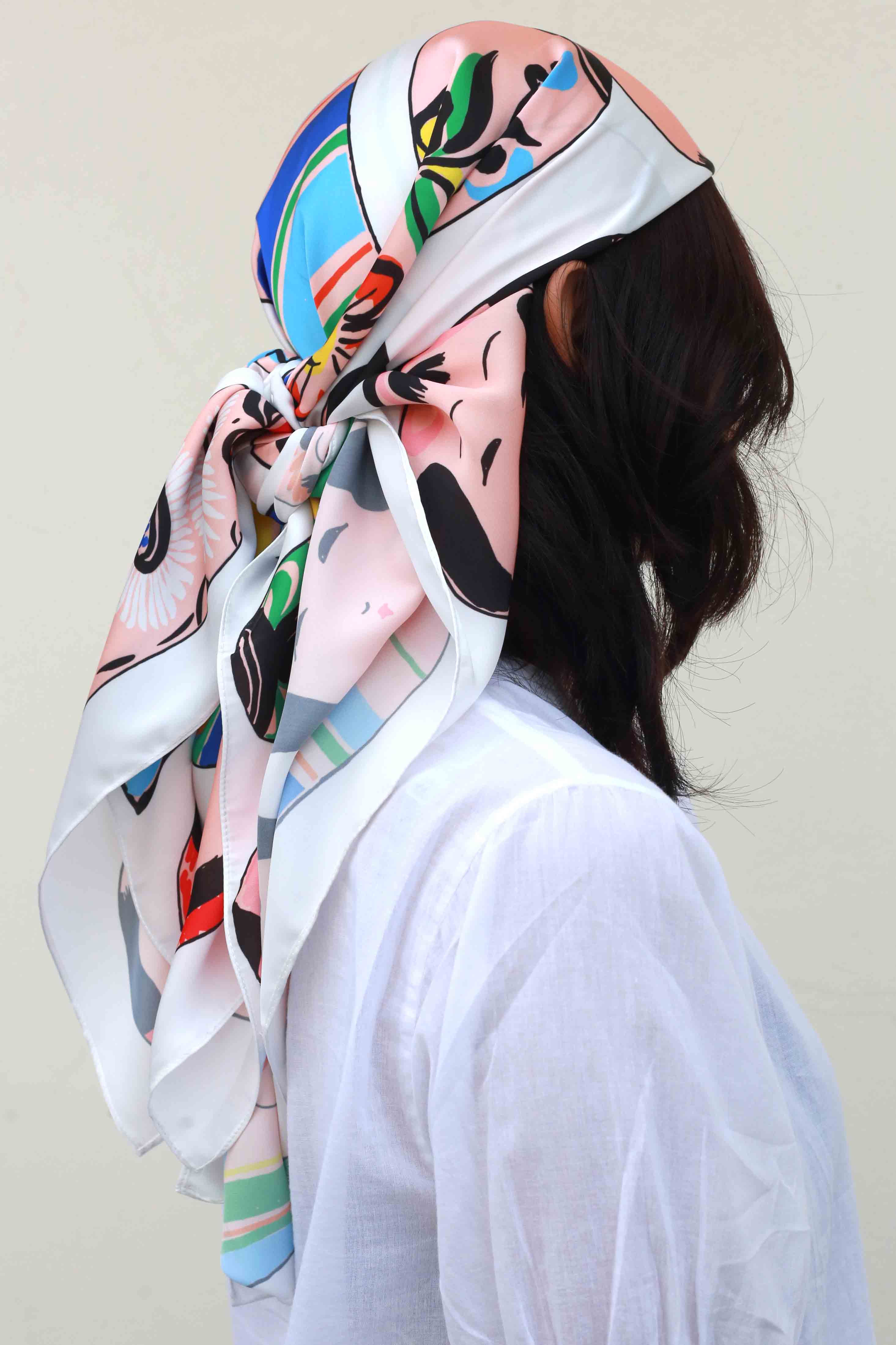Kokeshi Doll Scarf
