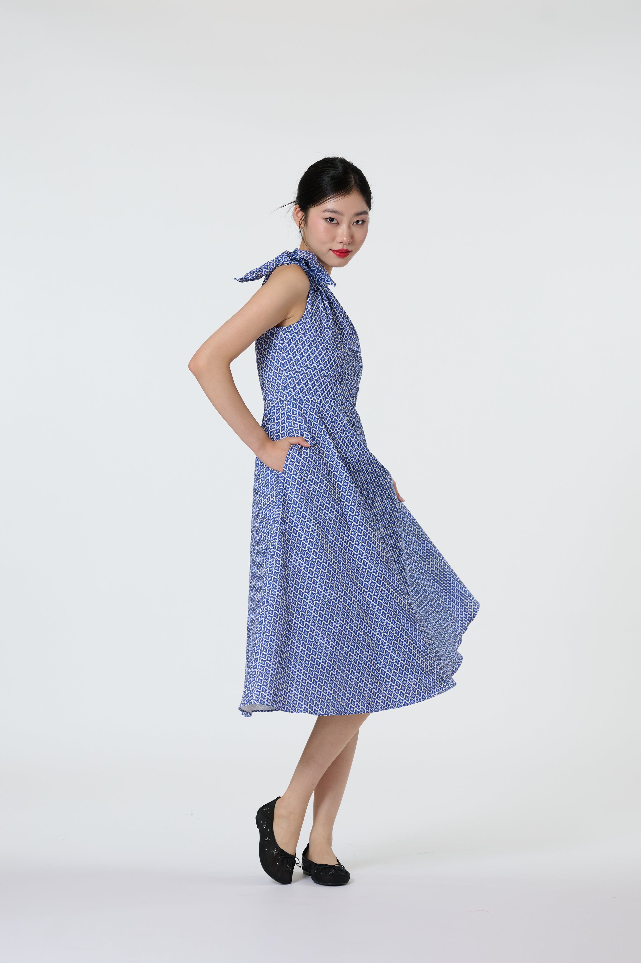 Lisette Dress - Sharp In Style Blue