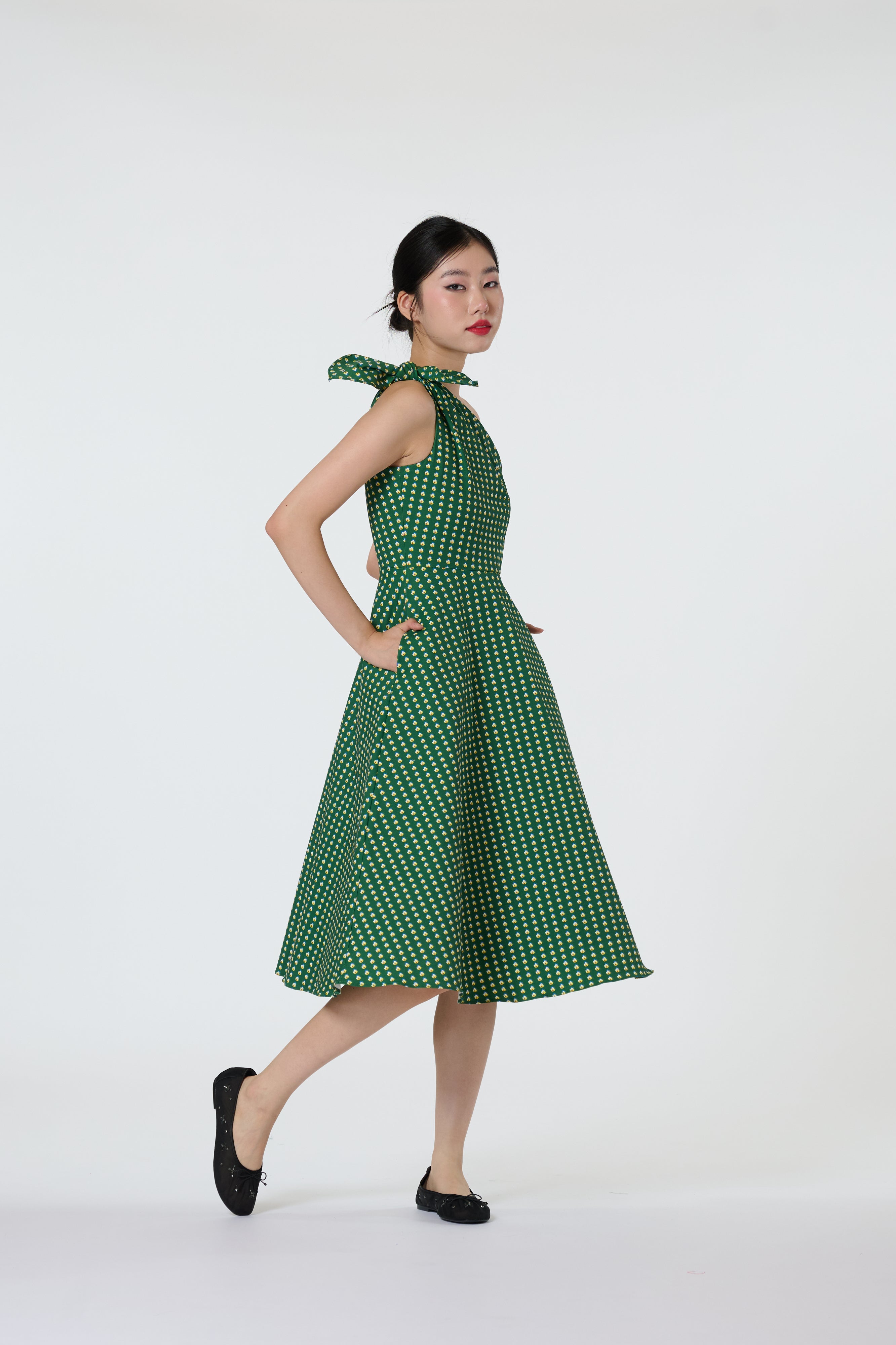 Lisette Dress - I'm On Fire Green