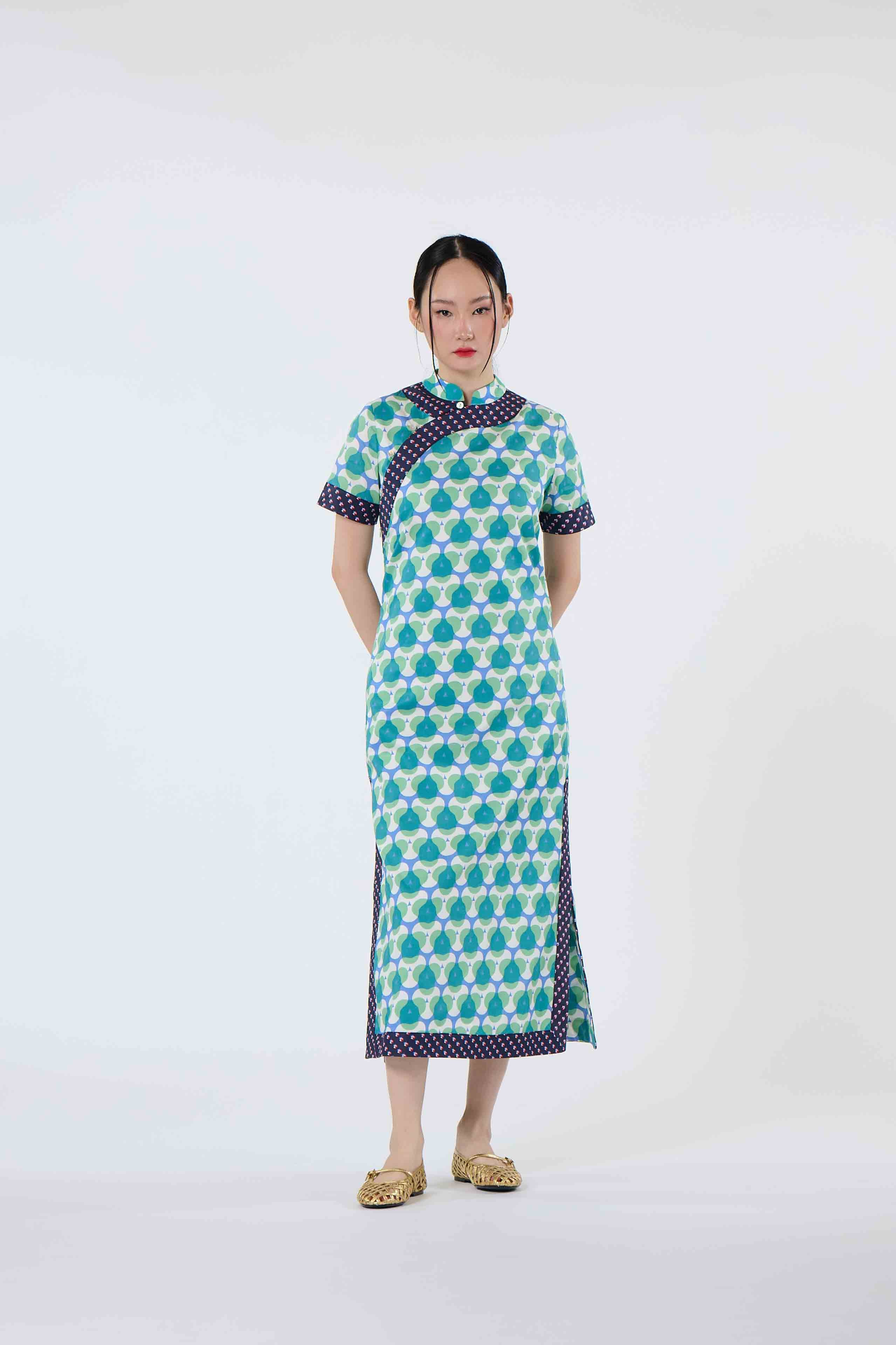 Long Cheongsam- Love On Top Green
