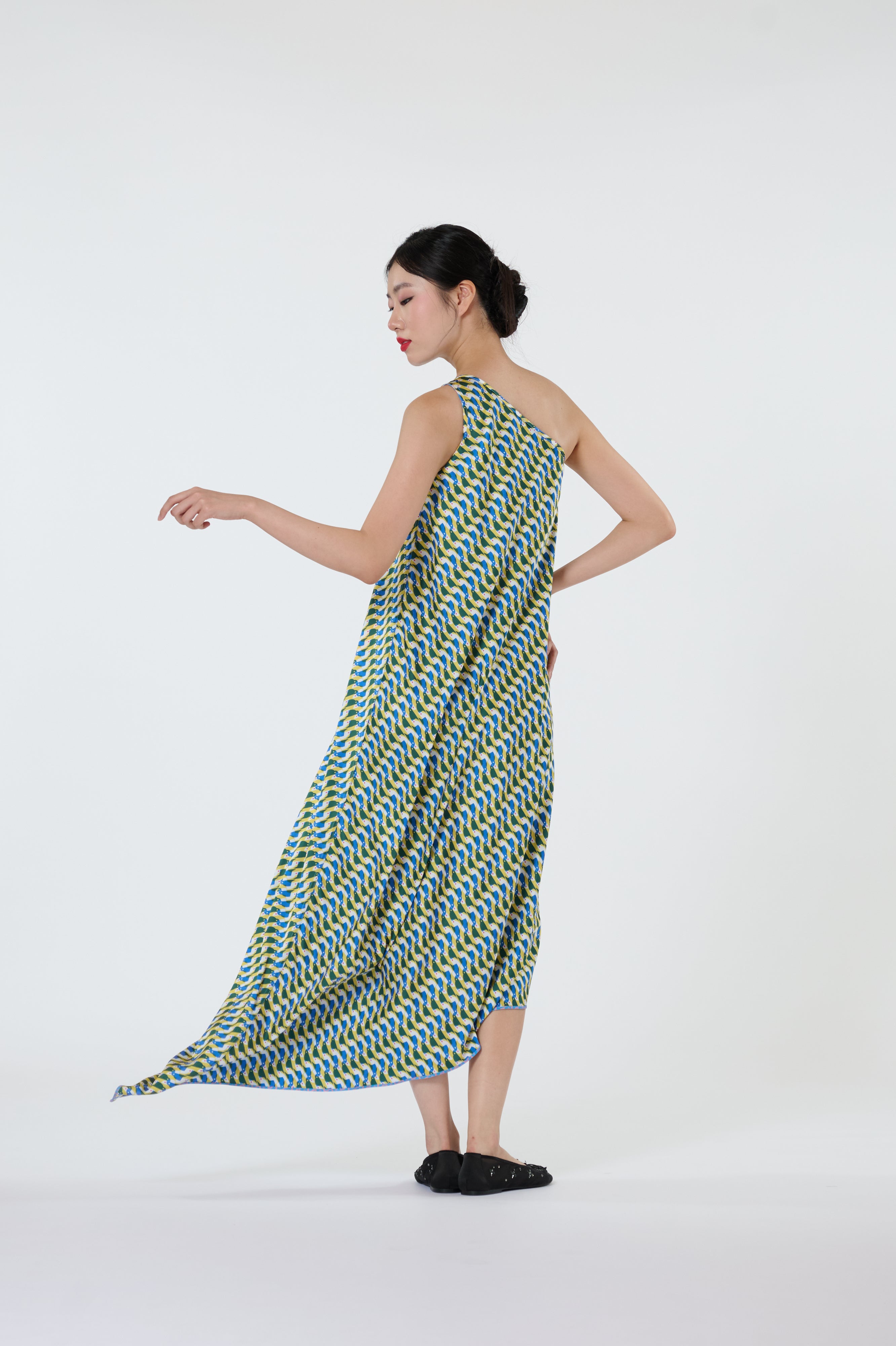 Satin Shoulder Dress (Reversible) - Heaven Lotus