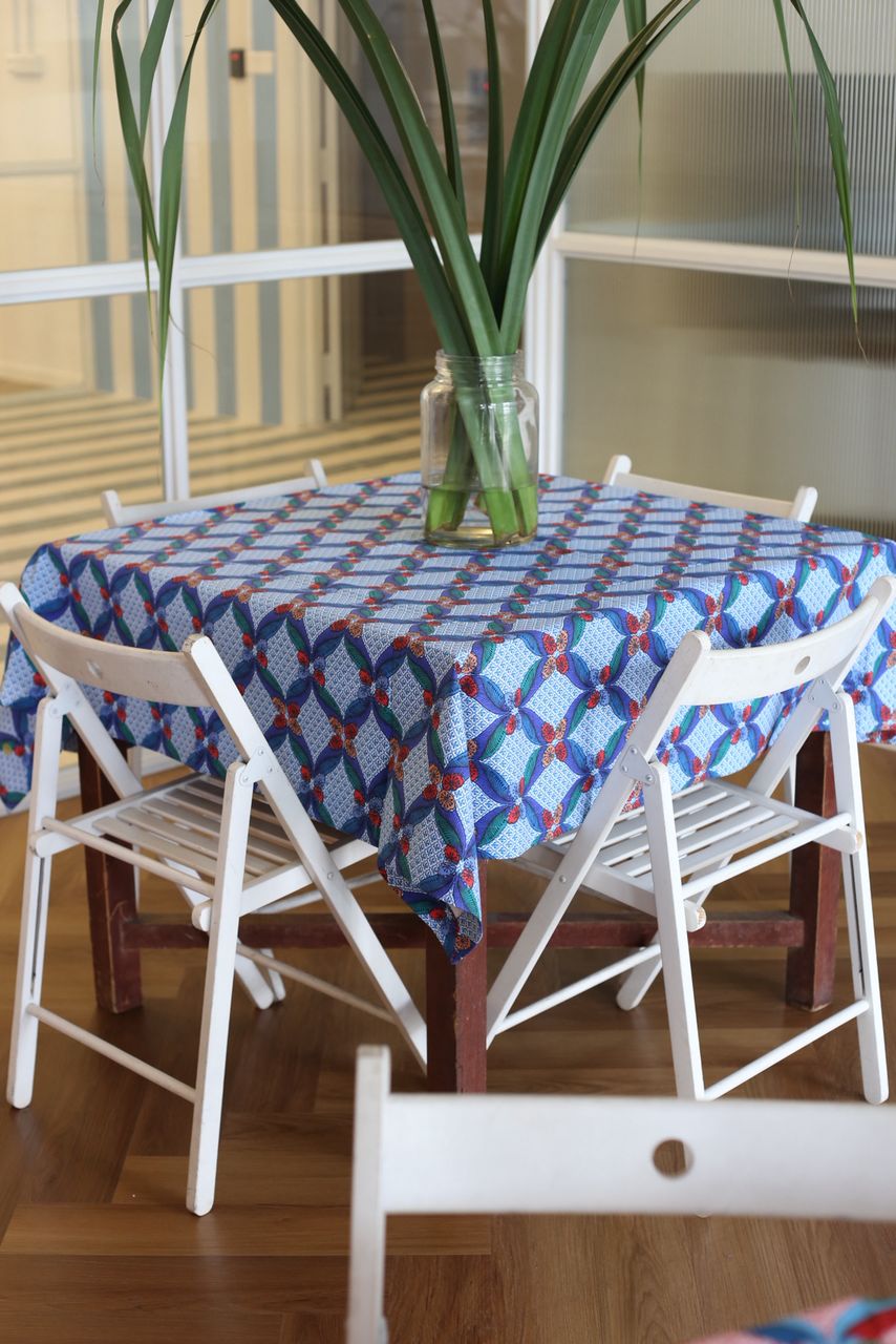 Square Table Cloth - Seal The Deal Blue
