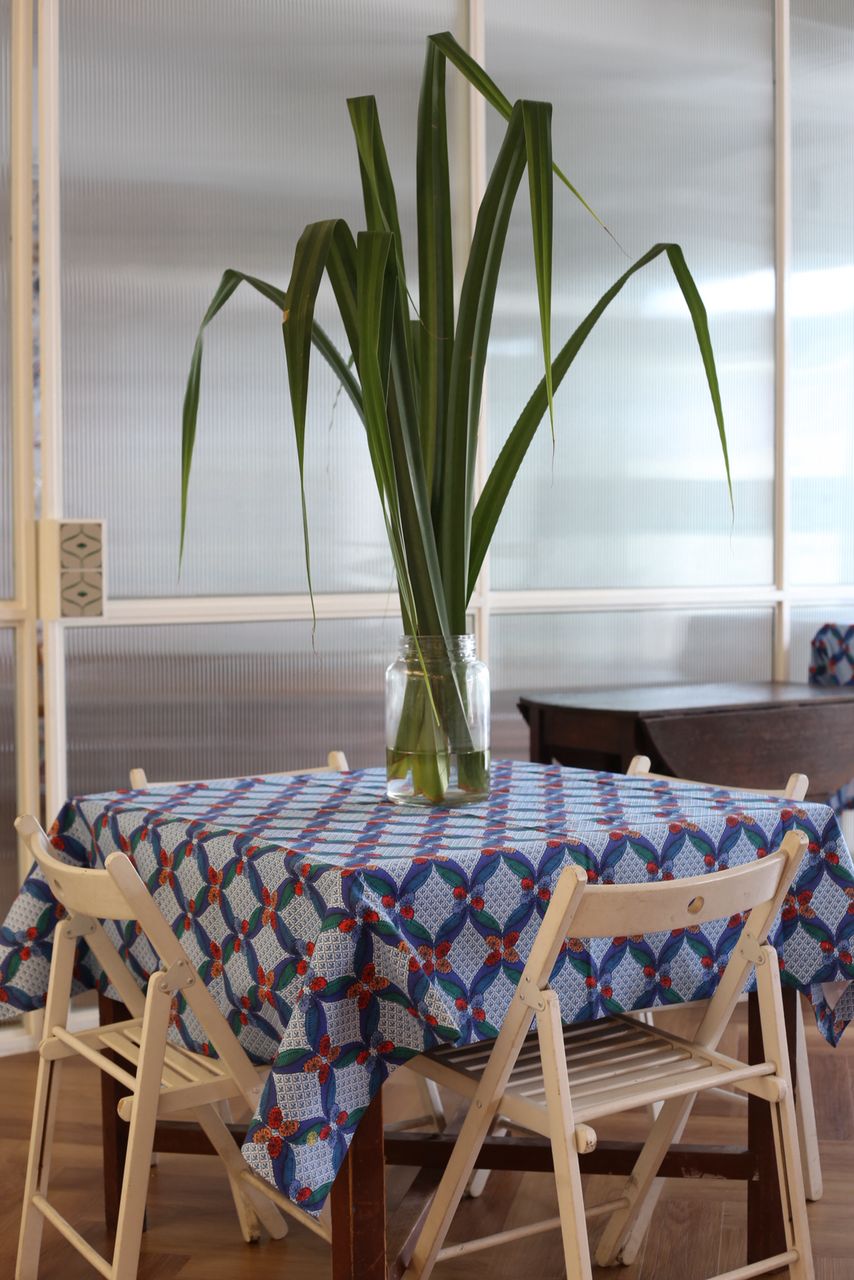 Square Table Cloth - Seal The Deal Blue