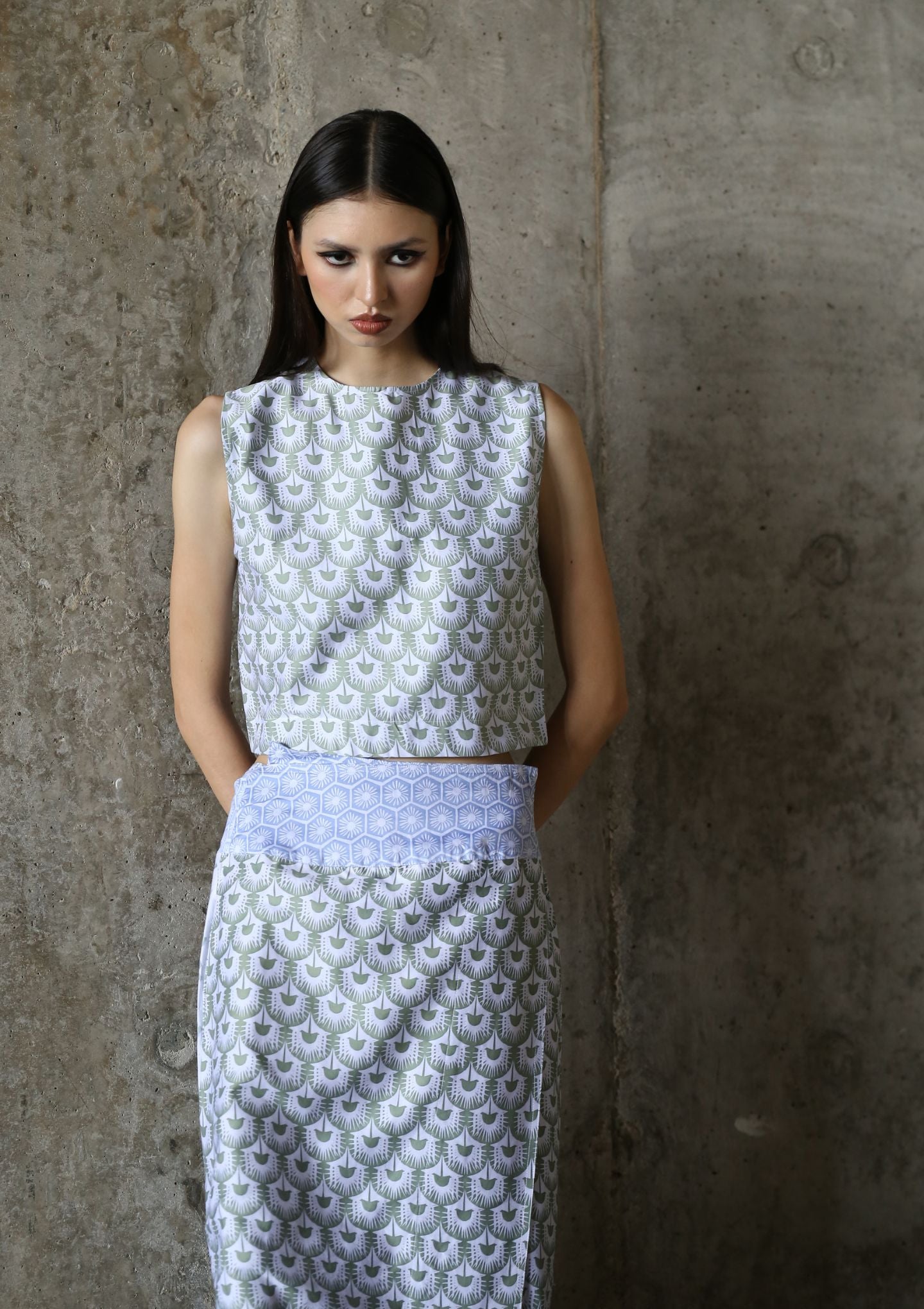 Kee Ming Yuet Skirt - Willow Wishes Blue / Palm Patio Light Green