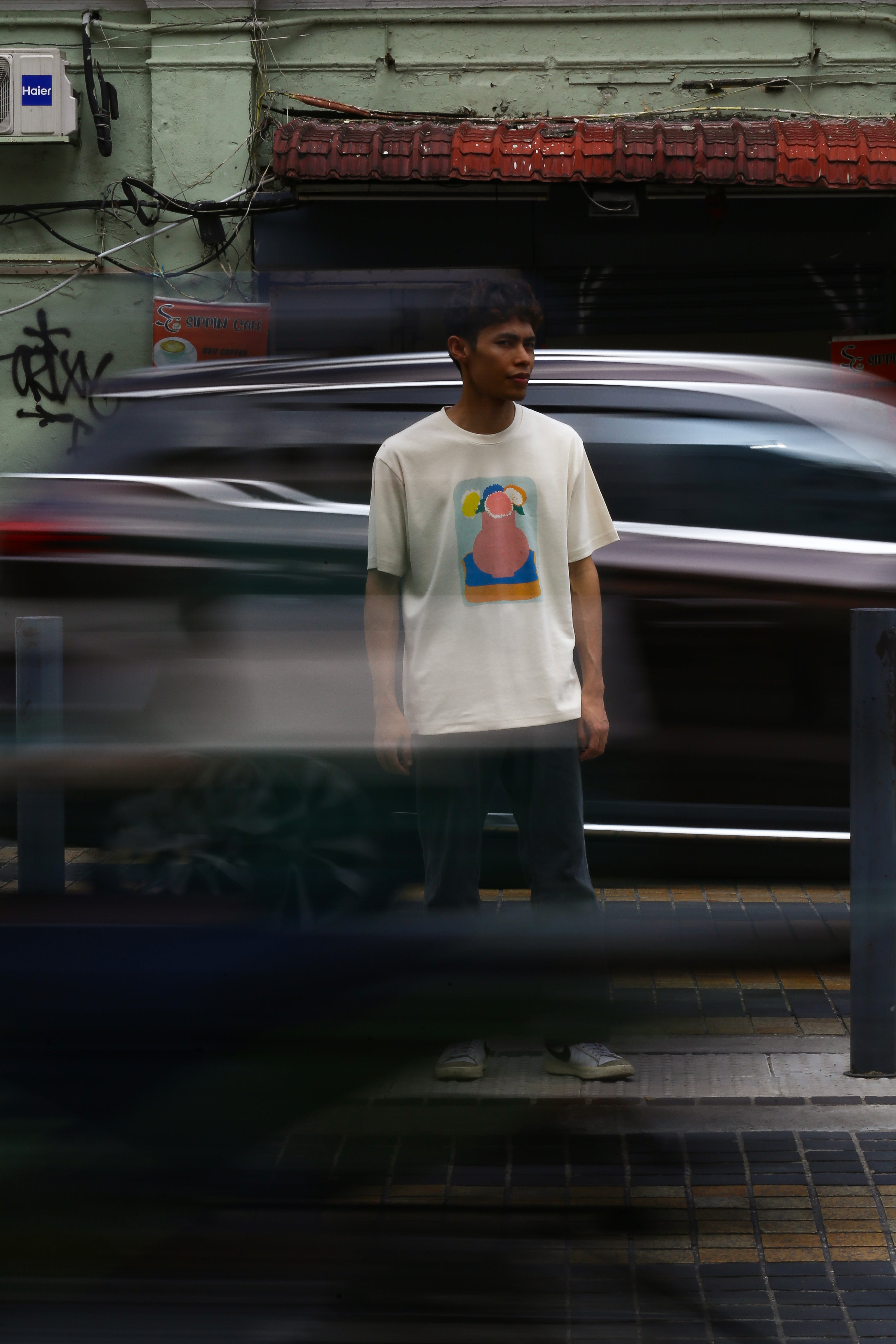 T-Shirt Vase Chrysanthemum - Beige